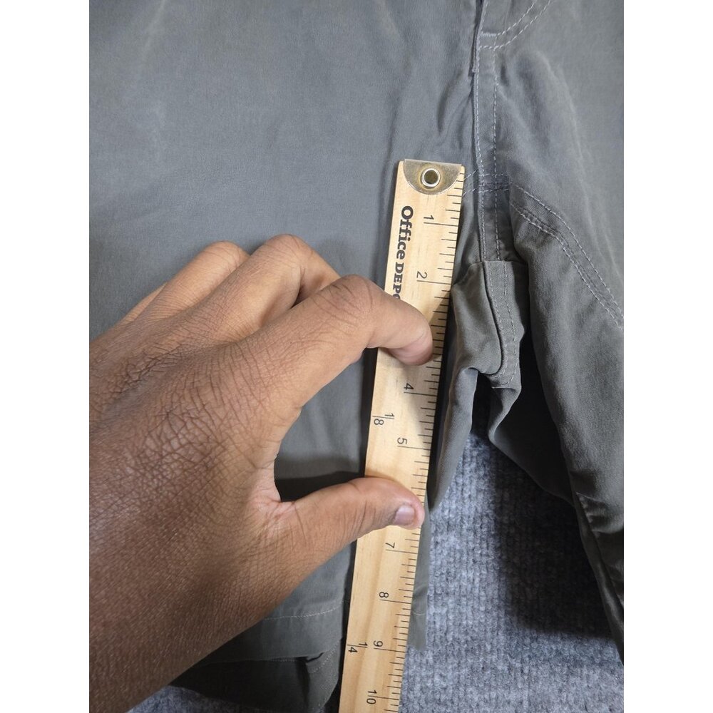 Kuhl Shorts Womens 10 Olive Green Stretch Outdoor Utility Hiking Casual Cargo - Picture 4 of 7
